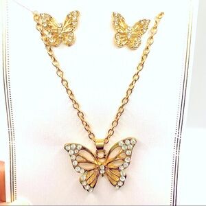 Necklace and Earrings Butterfly set in golden tone on 18 inch chain. Pie…